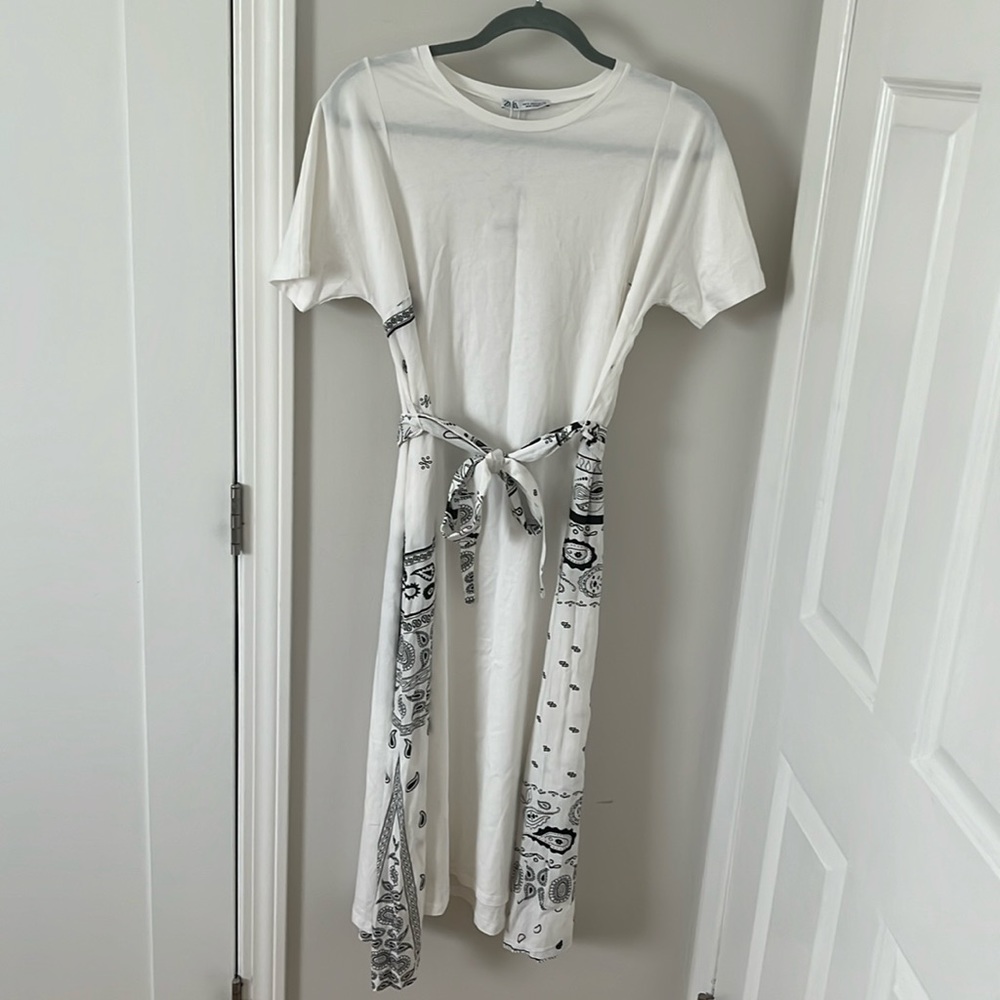 ZARA dress with fabric tie in size Small